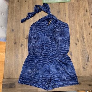 BCBG maxazria jampsuit Xs-S